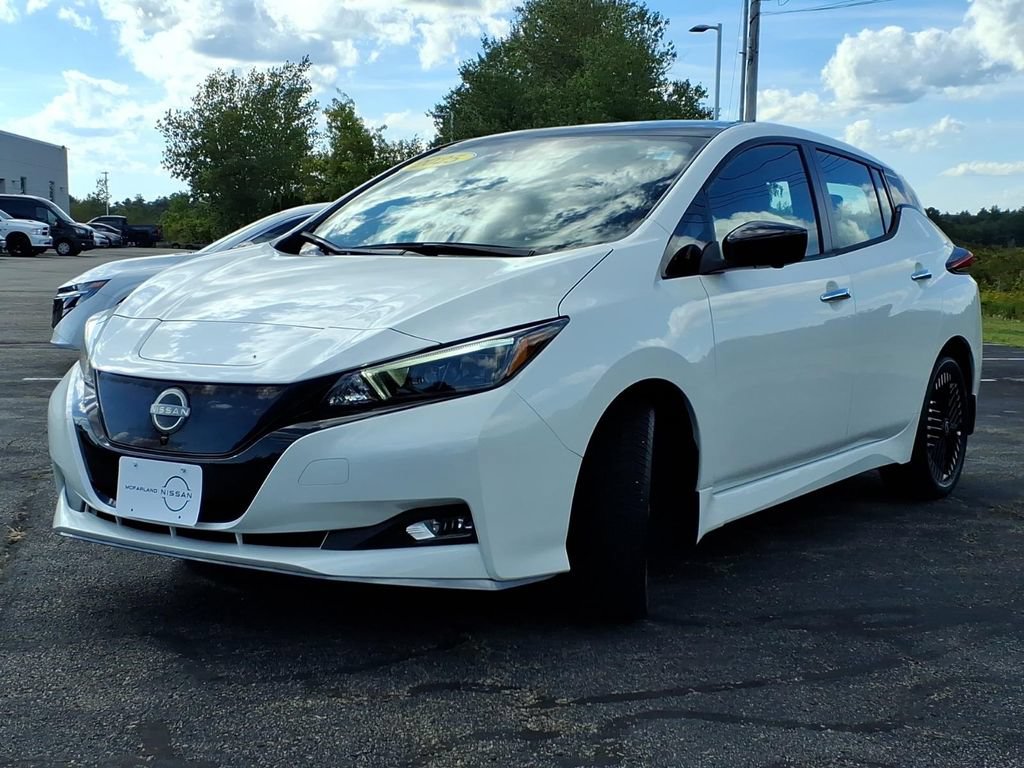 Certified 2025 Nissan Leaf SV Plus FWD image 6