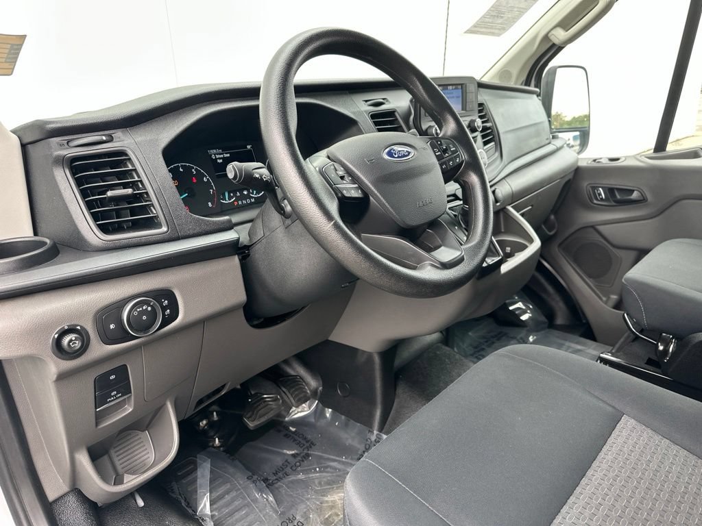 Certified 2025 Ford Transit 250 Low Roof w/ Exterior Upgrade Package RWD image 12