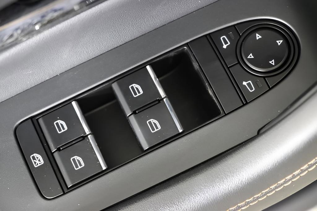 New 2025 MAZDA CX-70 3.3 Turbo w/ Premium Package AWD/4WD image 21