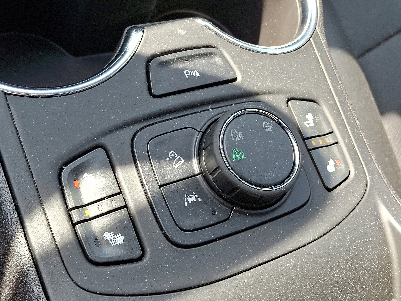 Used 2022 GMC Terrain SLT w/ Tech Package image 24