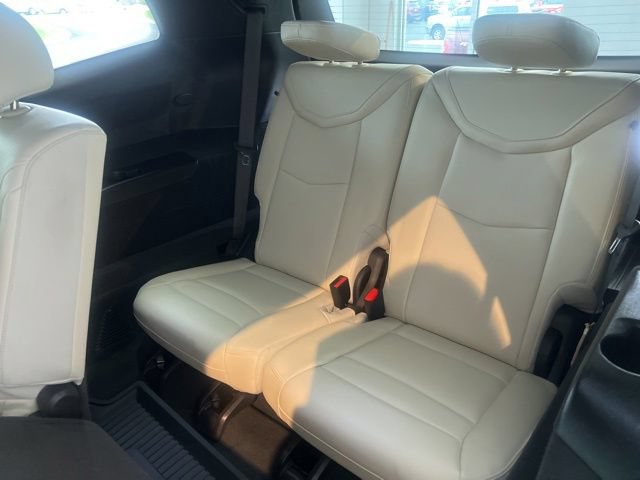 Used 2025 Cadillac XT6 Sport w/ LPO, Floor Liner Package AWD/4WD image 29
