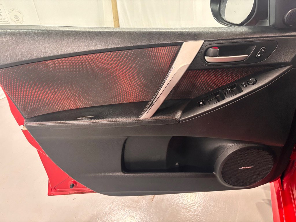 Used 2012 MAZDA MAZDA3 Touring image 16