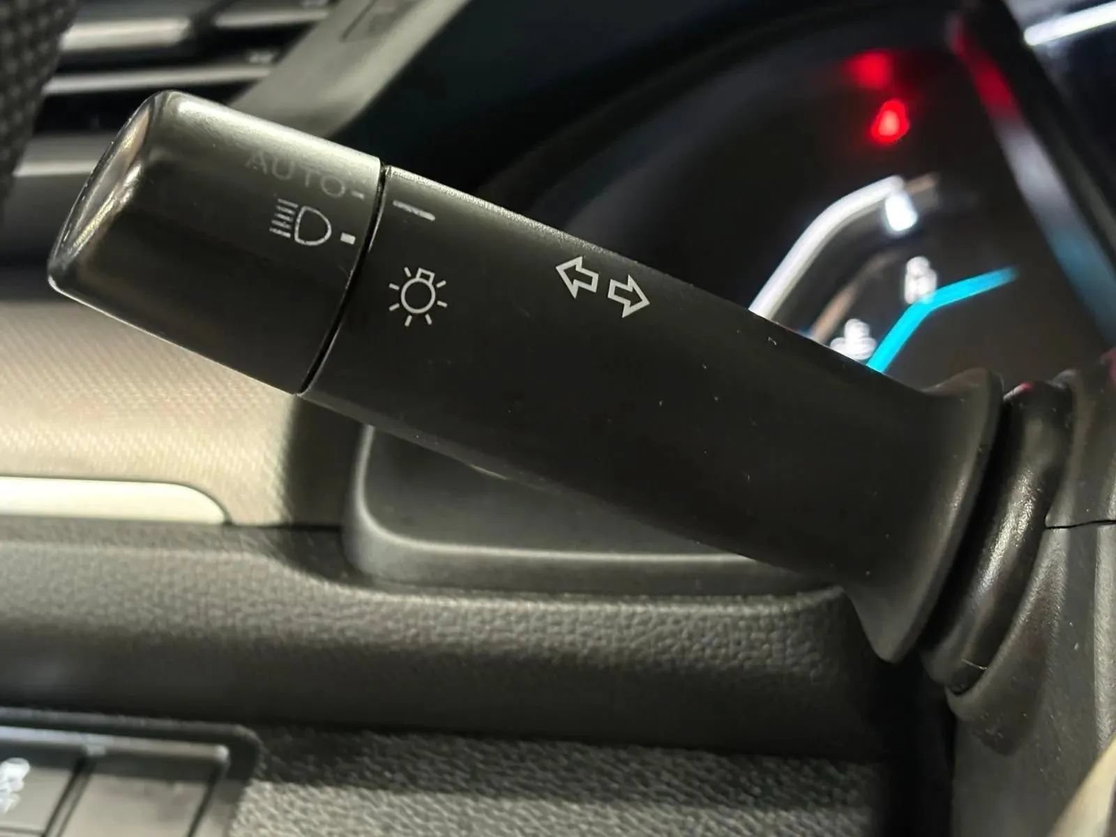 Used 2019 Honda Civic LX image 28