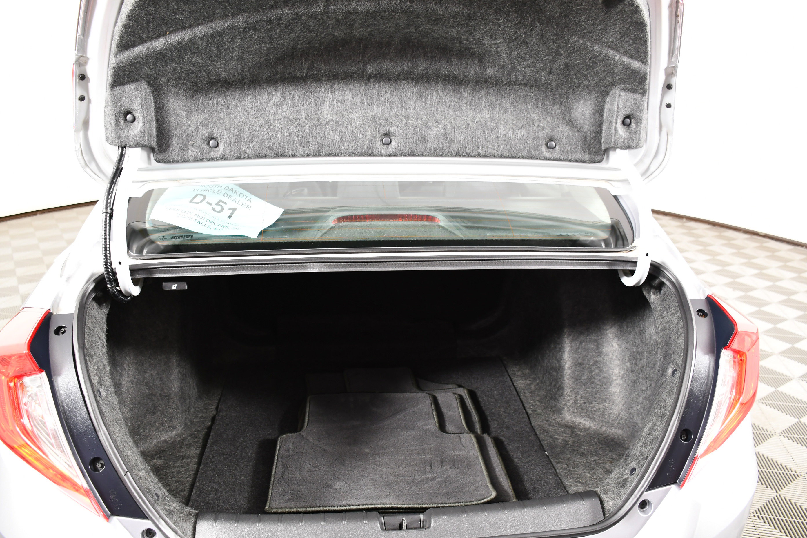 Used 2018 Honda Civic LX image 46