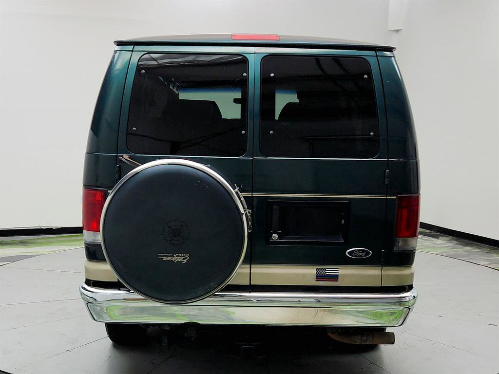 Used 2008 Ford E-150 and Econoline 150 image 6