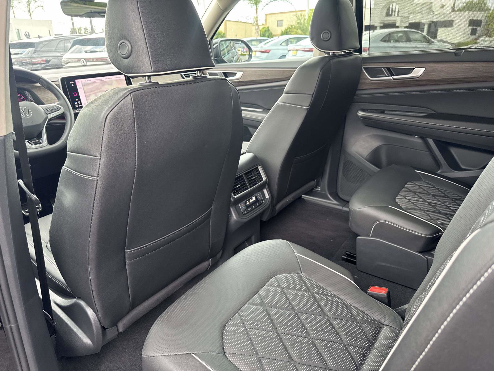 New 2026 Volkswagen Atlas SEL Premium R-Line image 13