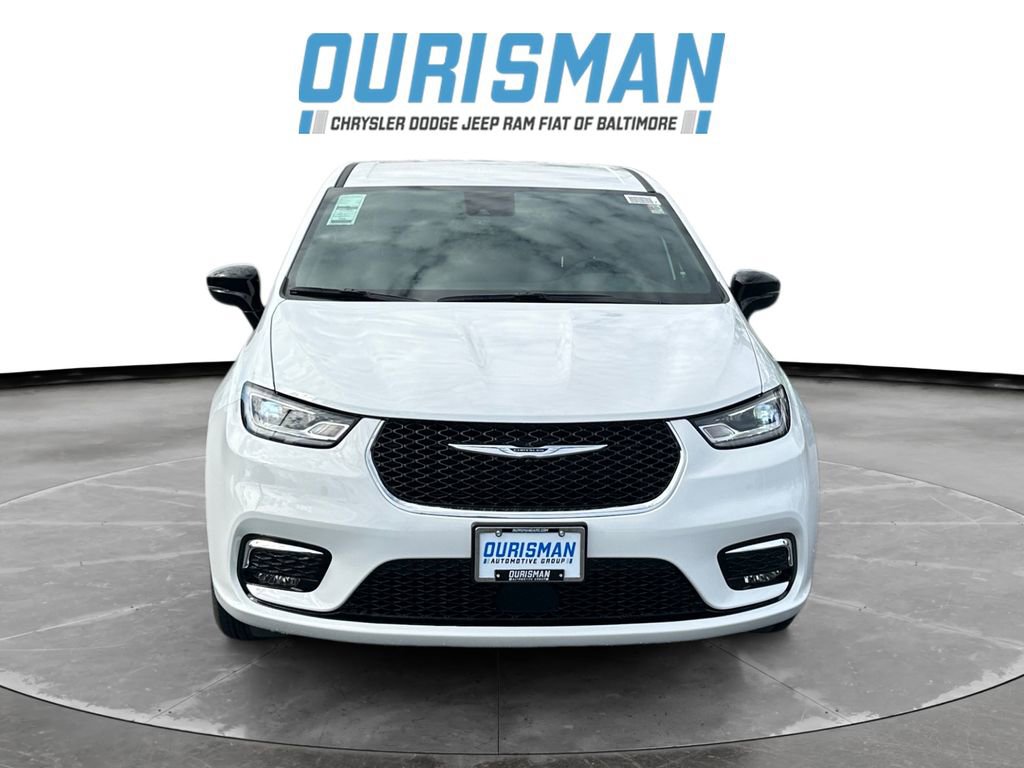 New 2026 Chrysler Pacifica Select image 8