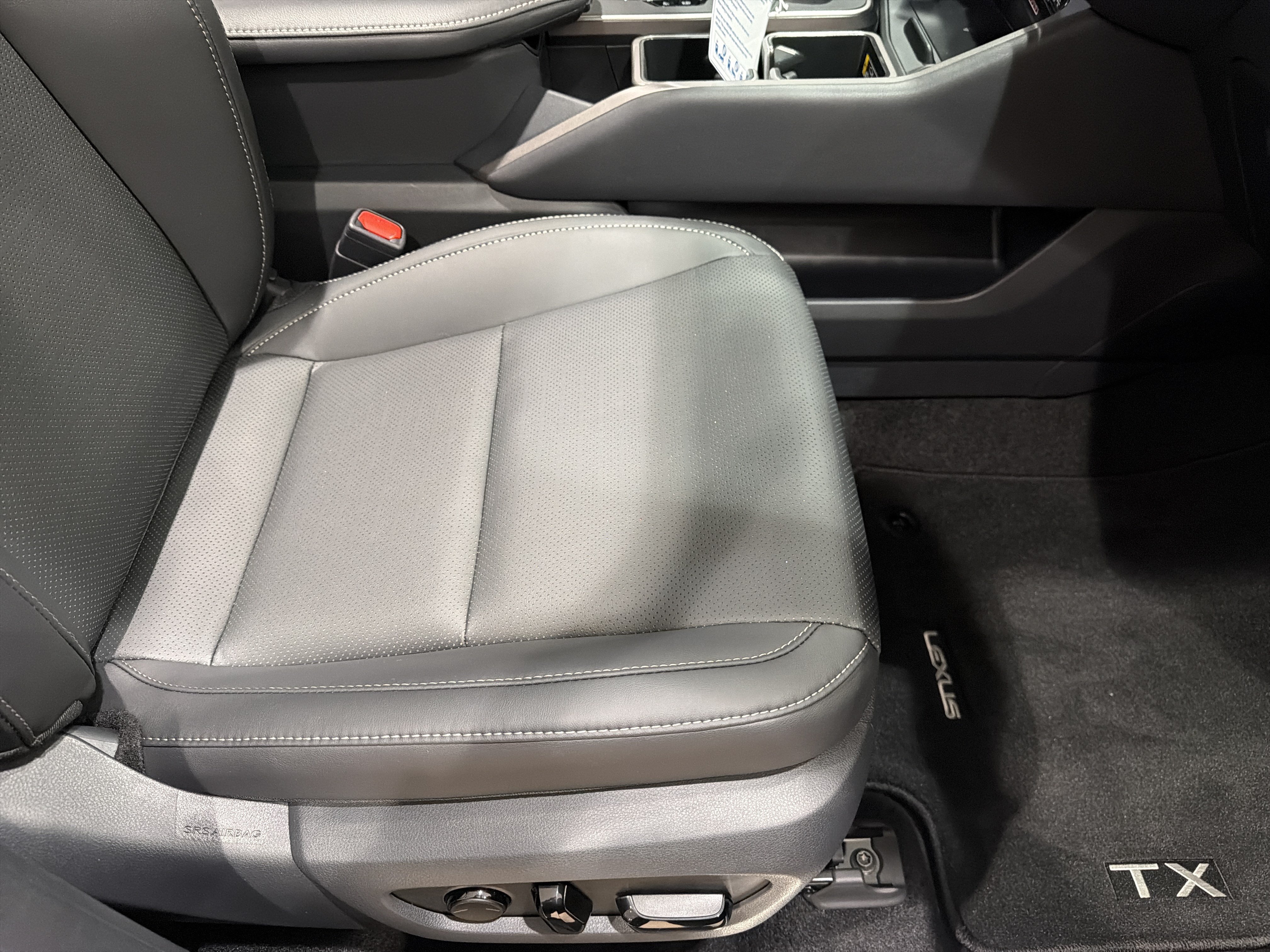 New 2026 Lexus TX 350 AWD image 31