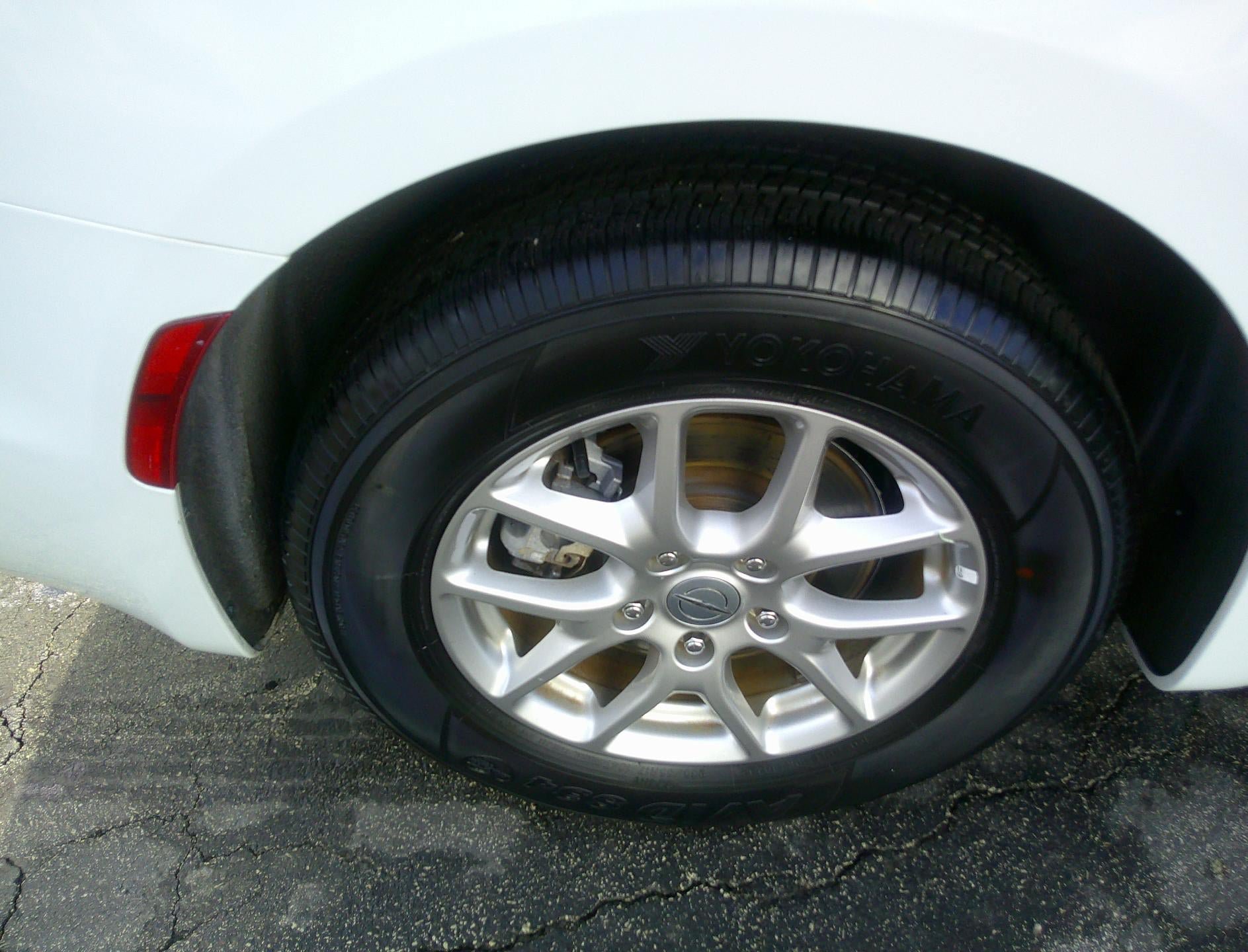 Used 2024 Chrysler Pacifica Touring-L FWD image 13