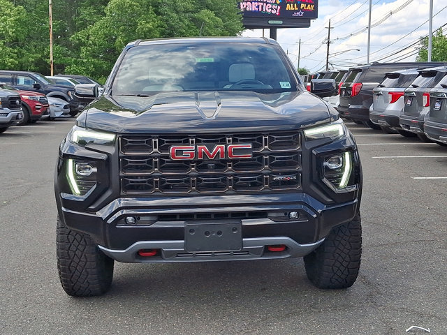 Used 2024 GMC Canyon AT4X AWD/4WD image 3