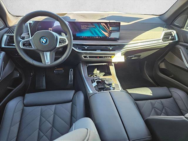 New 2026 BMW X5 xDrive50e w/ M Sport Package image 14