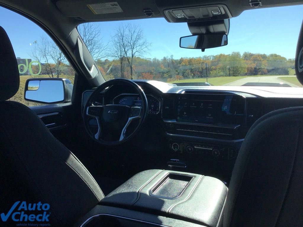 Used 2022 Chevrolet Silverado 1500 LT Trail Boss w/ Protection Package image 16