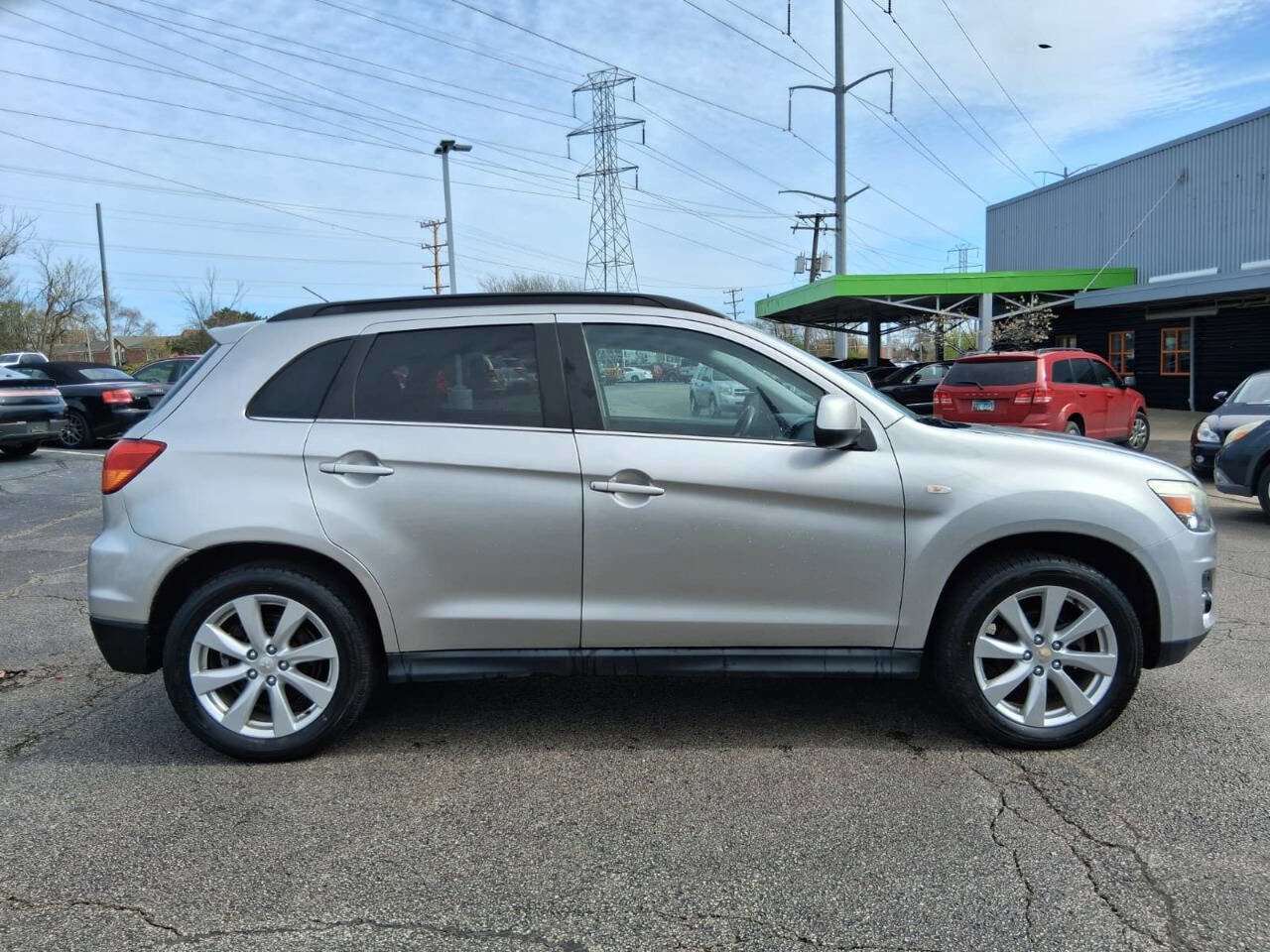Used 2013 Mitsubishi Outlander Sport SE AWD/4WD image 3