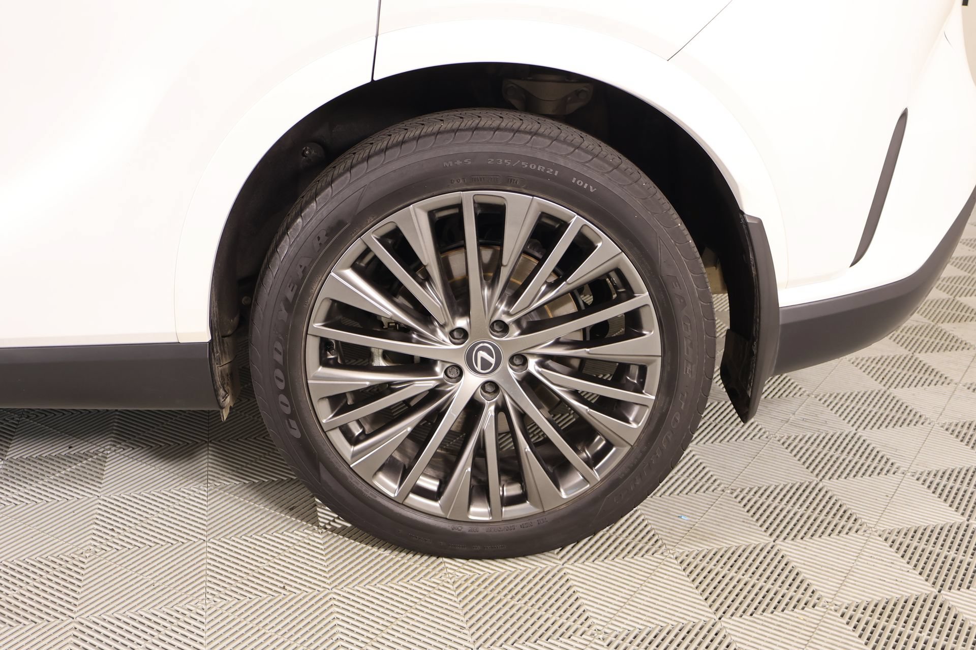 Used 2024 Lexus RX 350 w/ Convenience Package AWD/4WD image 19