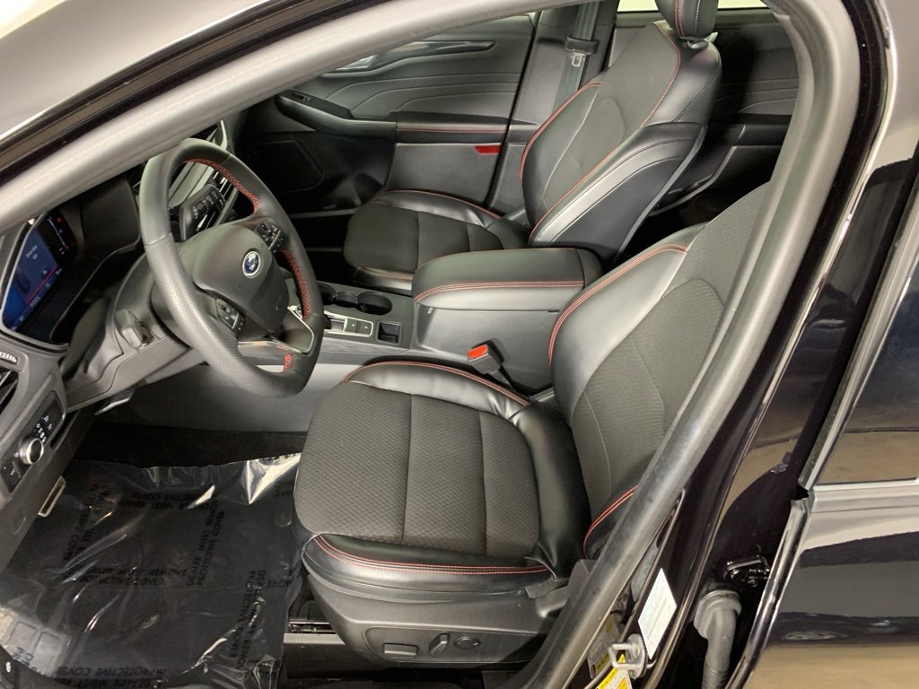 Used 2023 Ford Escape ST-Line w/ Tech Pack #1 image 27