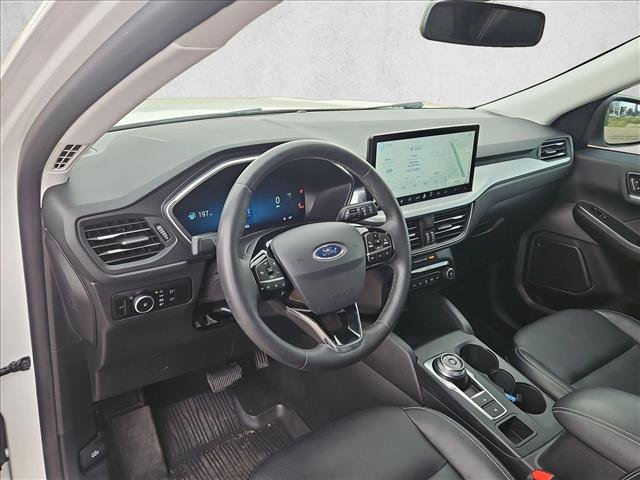Used 2024 Ford Escape Platinum AWD/4WD image 10