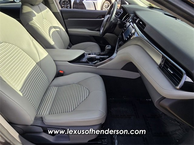 Used 2019 Toyota Camry SE image 15