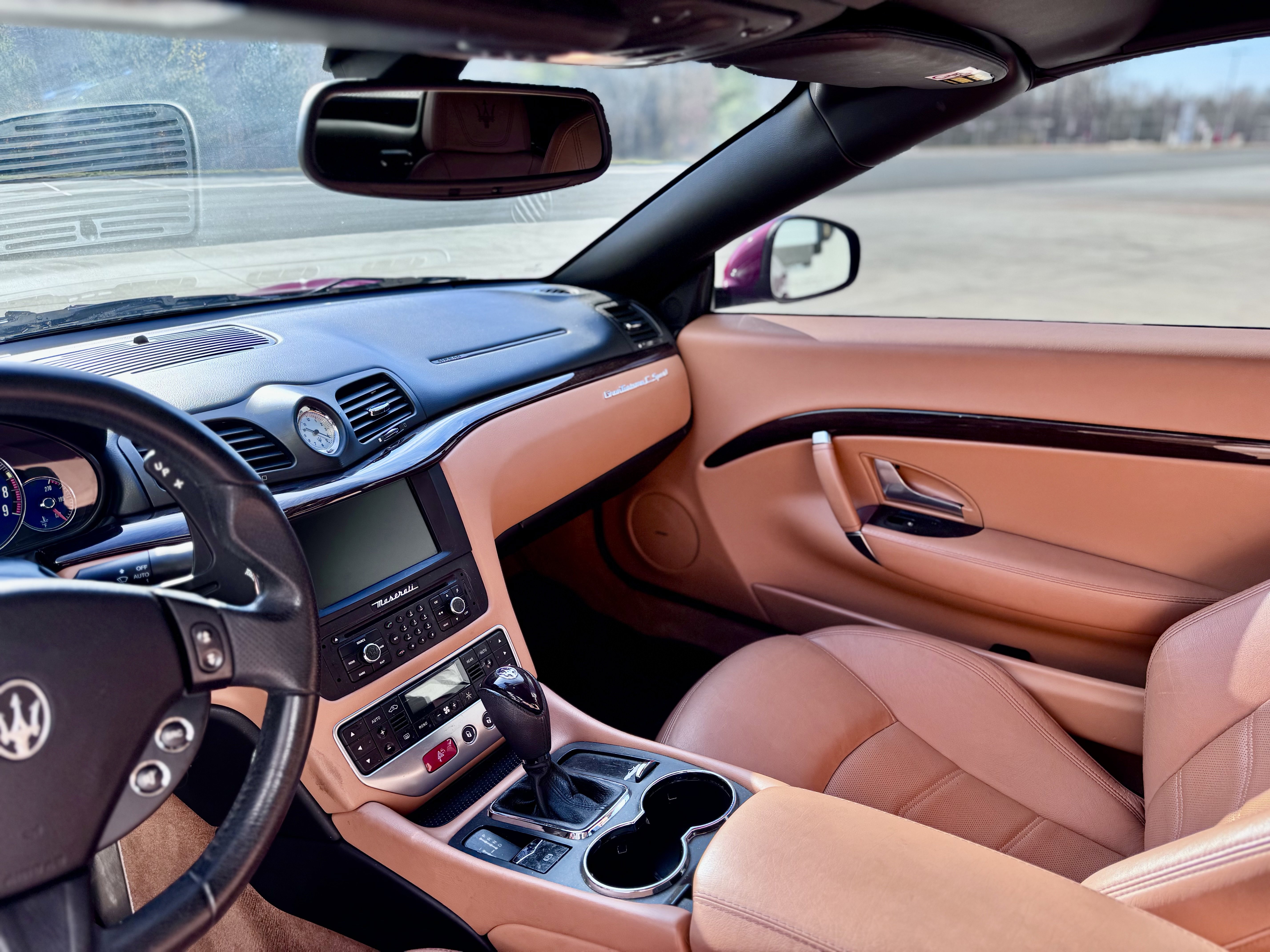 Used 2015 Maserati GranTurismo Sport image 31