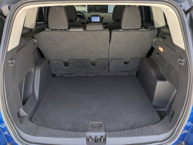Certified 2019 Ford Escape SE image 18