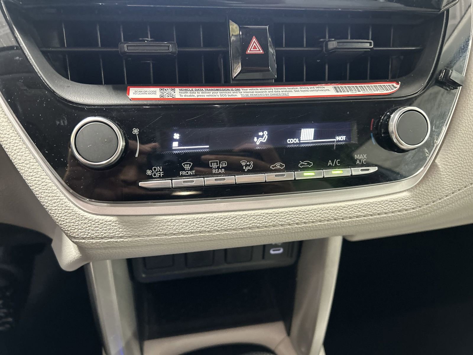 Used 2025 Toyota Corolla Cross L AWD/4WD image 14