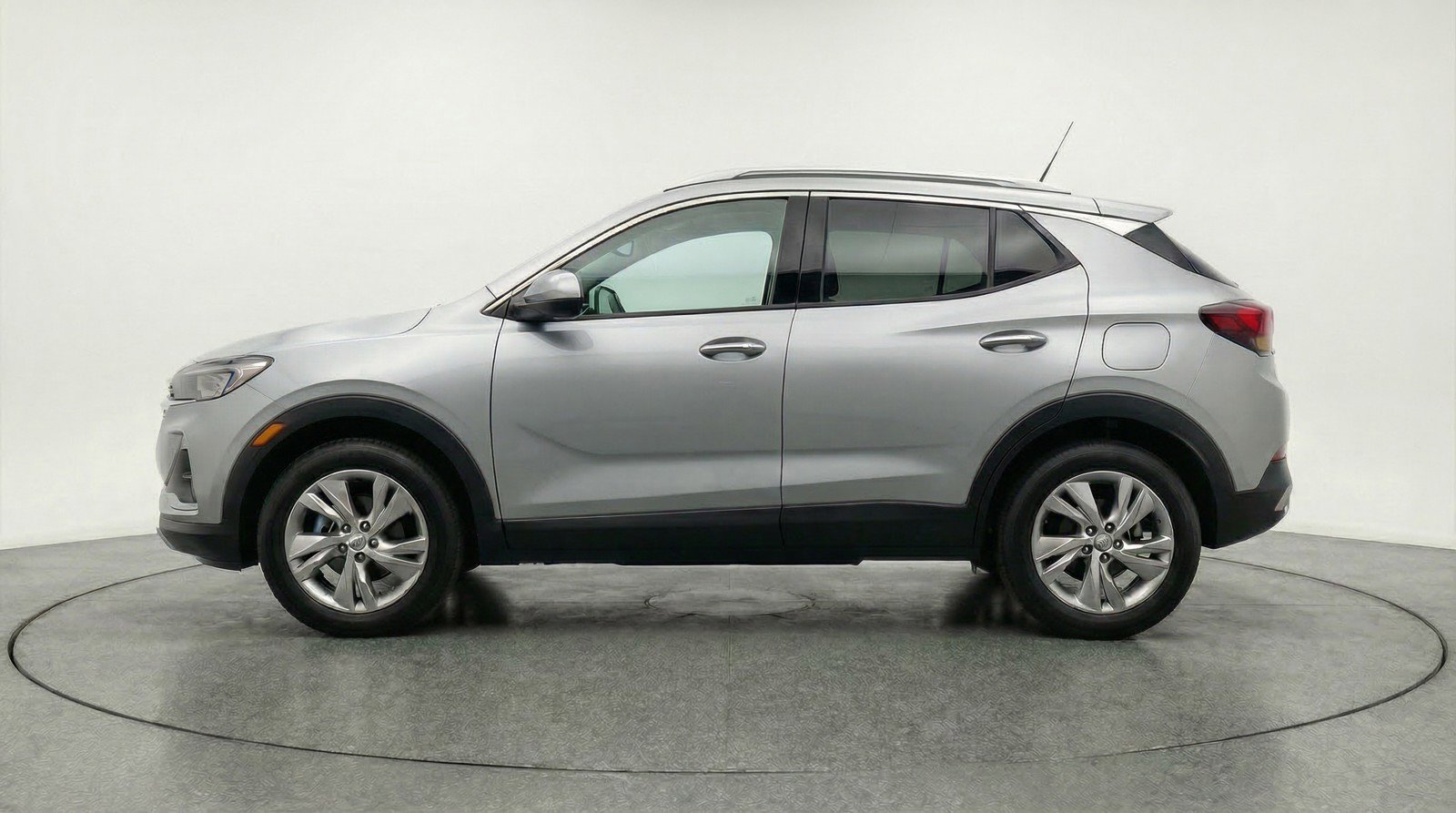 Used 2025 Buick Encore GX Preferred FWD image 5