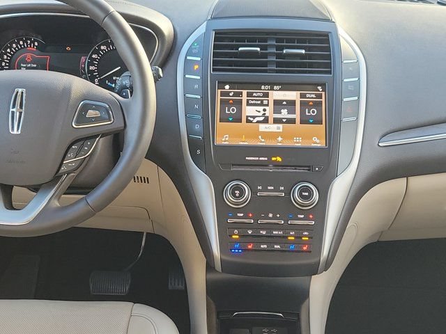 Used 2018 Lincoln MKC Reserve w/ Lincoln MKC Climate Package FWD image 21