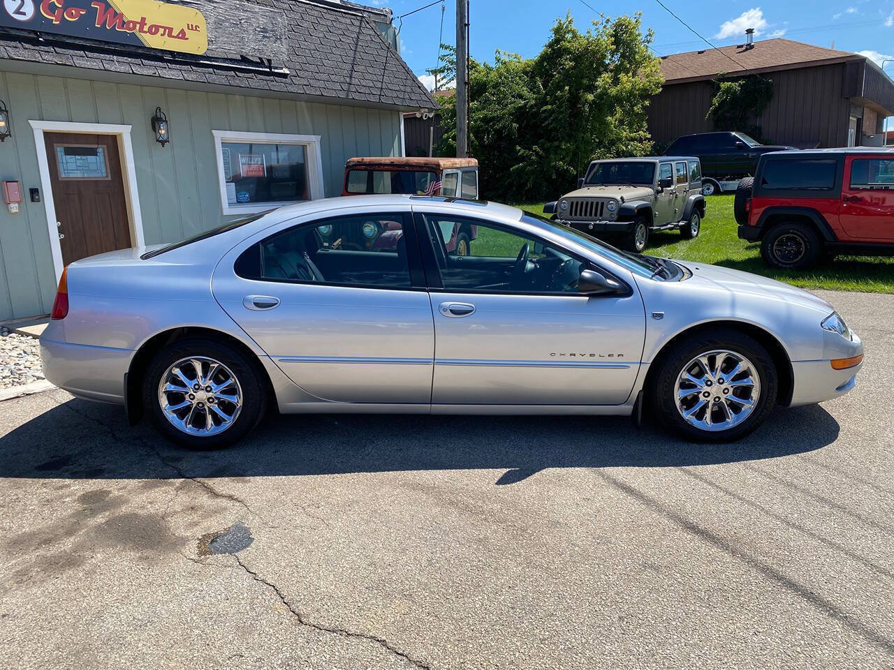 Used 2000 Chrysler 300M FWD image 4