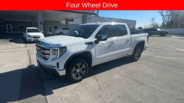 Used 2025 GMC Sierra 1500 SLT image 4