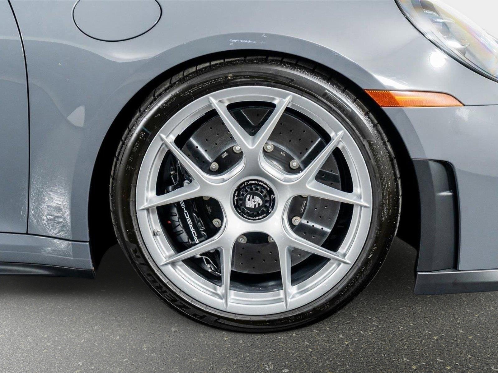 Used 2026 Porsche 911 GT3 w/ Lightweight Package In Black RWD image 7