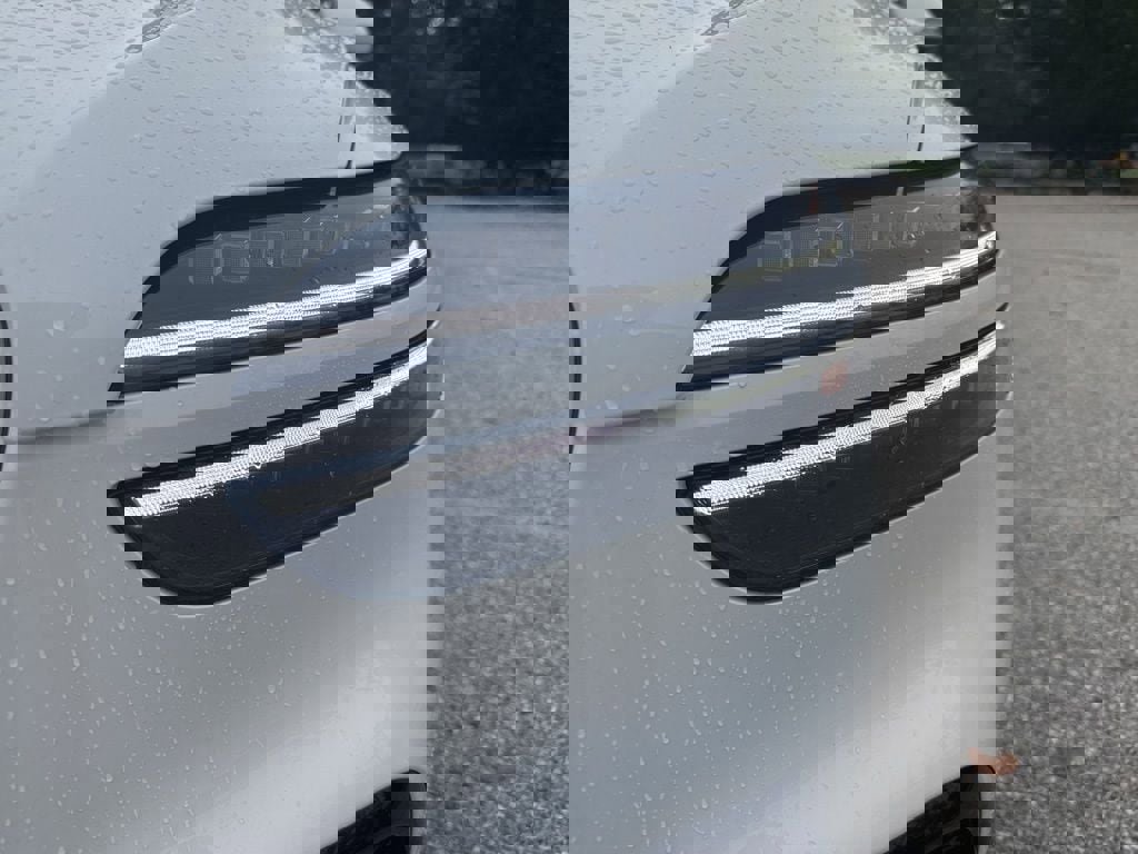 New 2026 Genesis GV70 2.5T Sport Prestige image 2