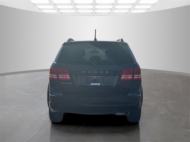 Used 2020 Dodge Journey SE w/ SE Popular Equipment Group image 6