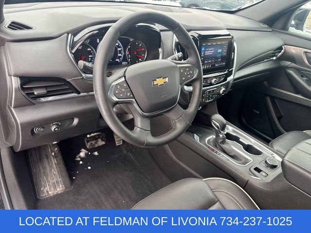 Used 2023 Chevrolet Traverse Premier image 10