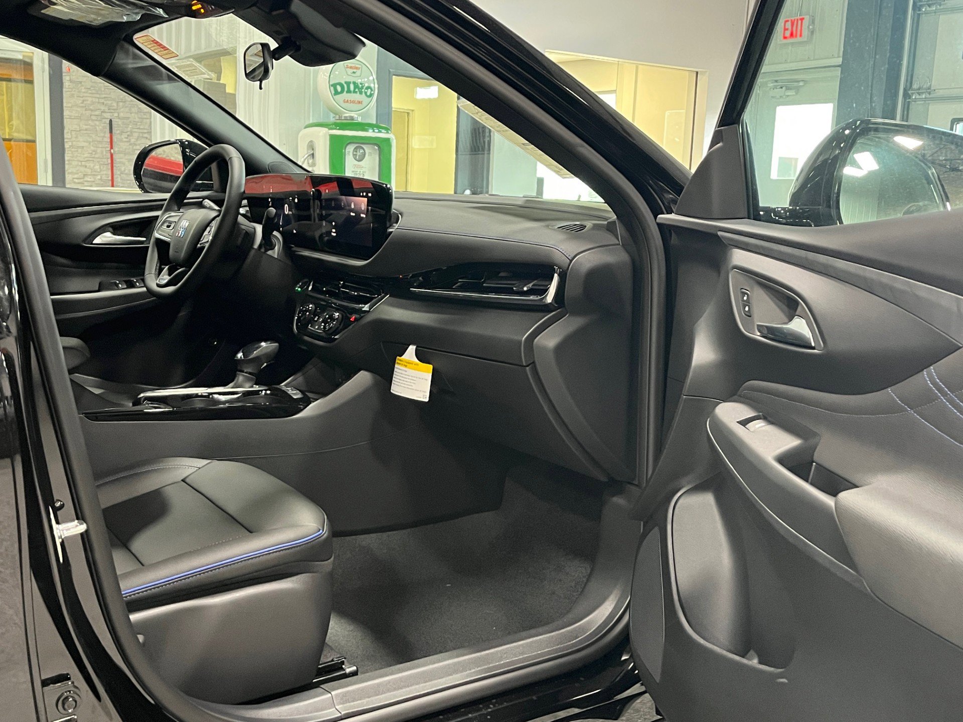 New 2026 Buick Envista Sport Touring w/ Convenience I Package image 9