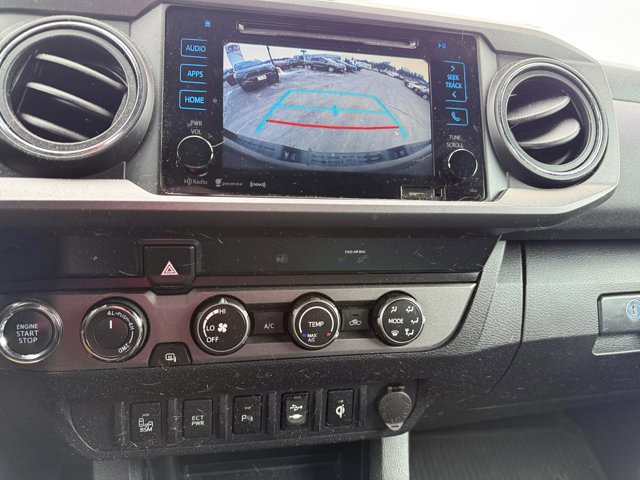 Used 2019 Toyota Tacoma TRD Sport w/ Technology Package image 16