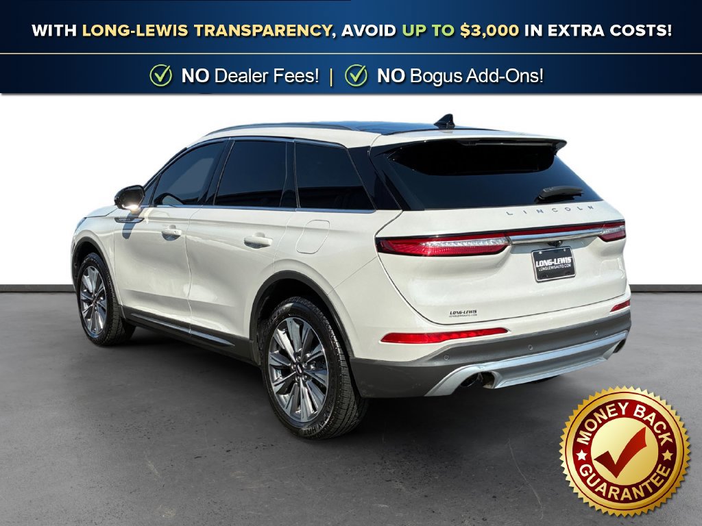Used 2022 Lincoln Corsair Reserve w/ Elements Package FWD image 4