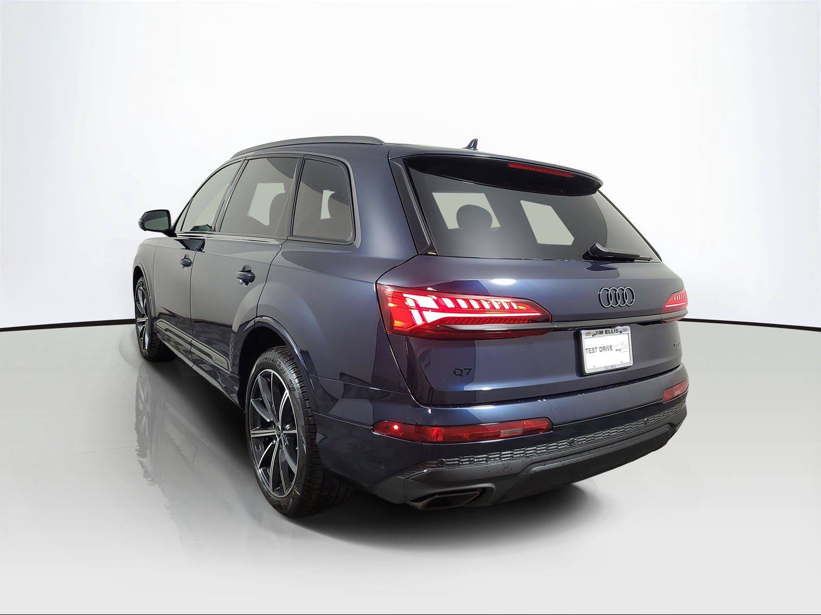 New 2026 Audi Q7 2.0T Premium Plus AWD/4WD image 4