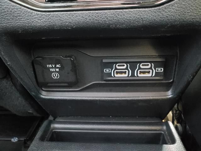 Used 2023 Jeep Grand Cherokee L Laredo AWD/4WD image 14