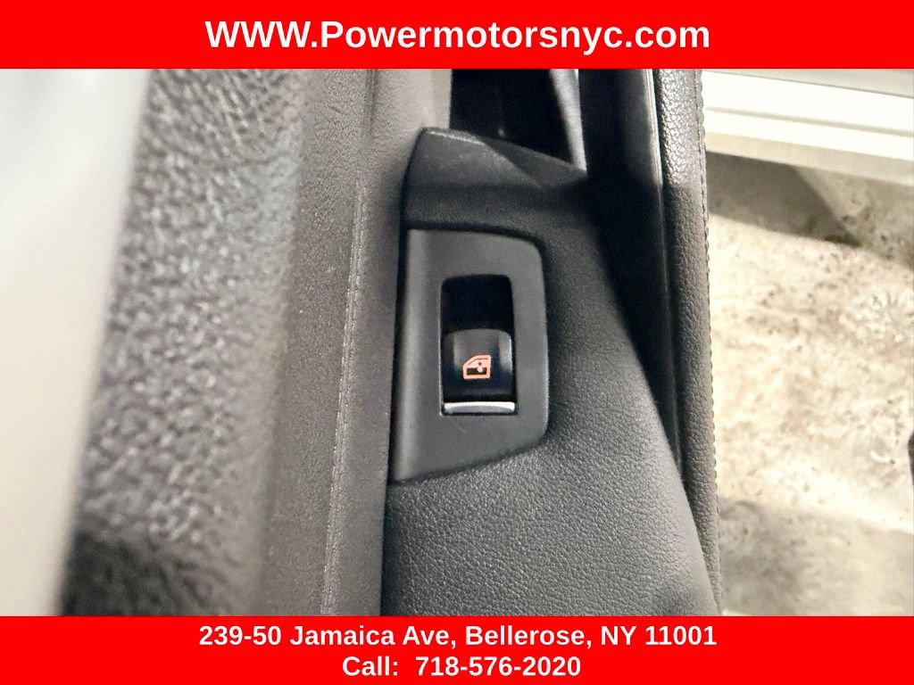 Used 2020 BMW 530i xDrive w/ Convenience Package AWD/4WD image 36