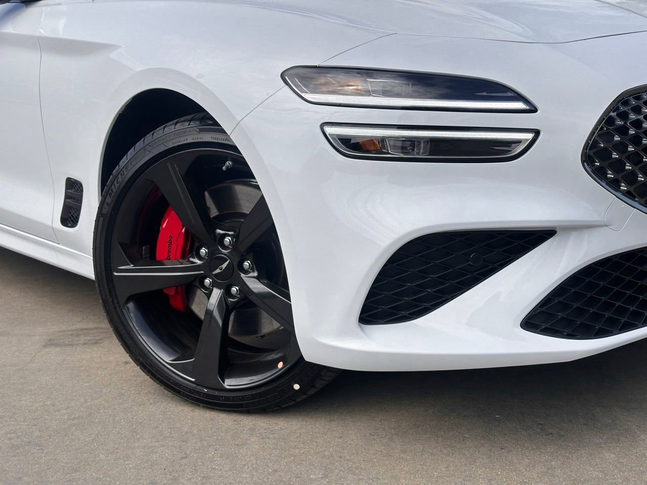 Used 2026 Genesis G70 3.3T Sport Prestige image 2