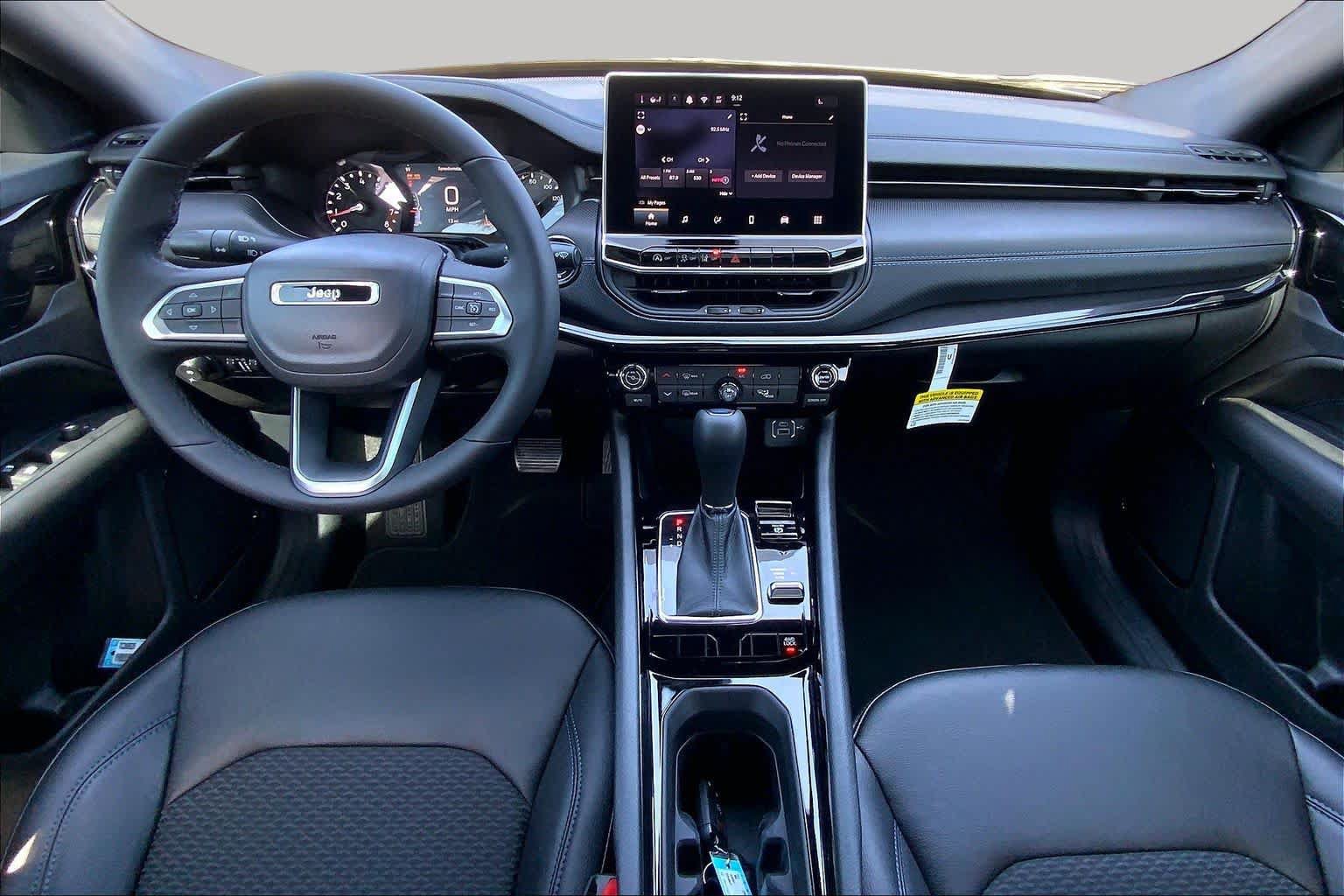 New 2026 Jeep Compass Latitude AWD/4WD image 12