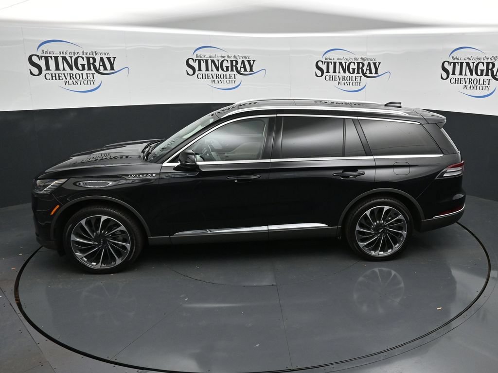 Used 2026 Lincoln Aviator Reserve AWD/4WD image 21