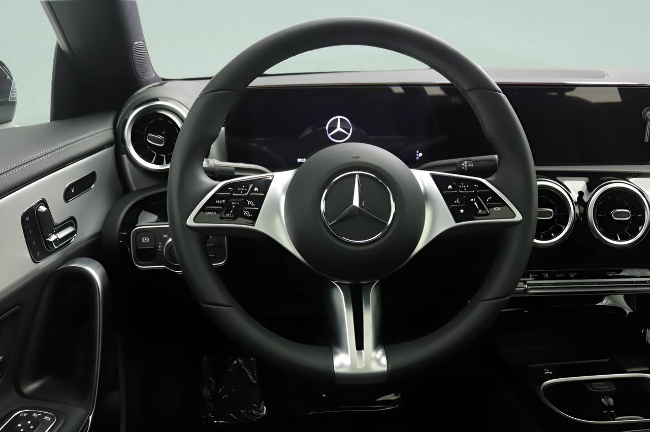 Certified 2026 Mercedes-Benz CLA 250 image 8