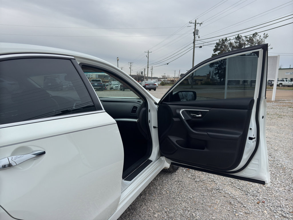 Used 2018 Nissan Altima 2.5 S w/ S Convenience Package image 19
