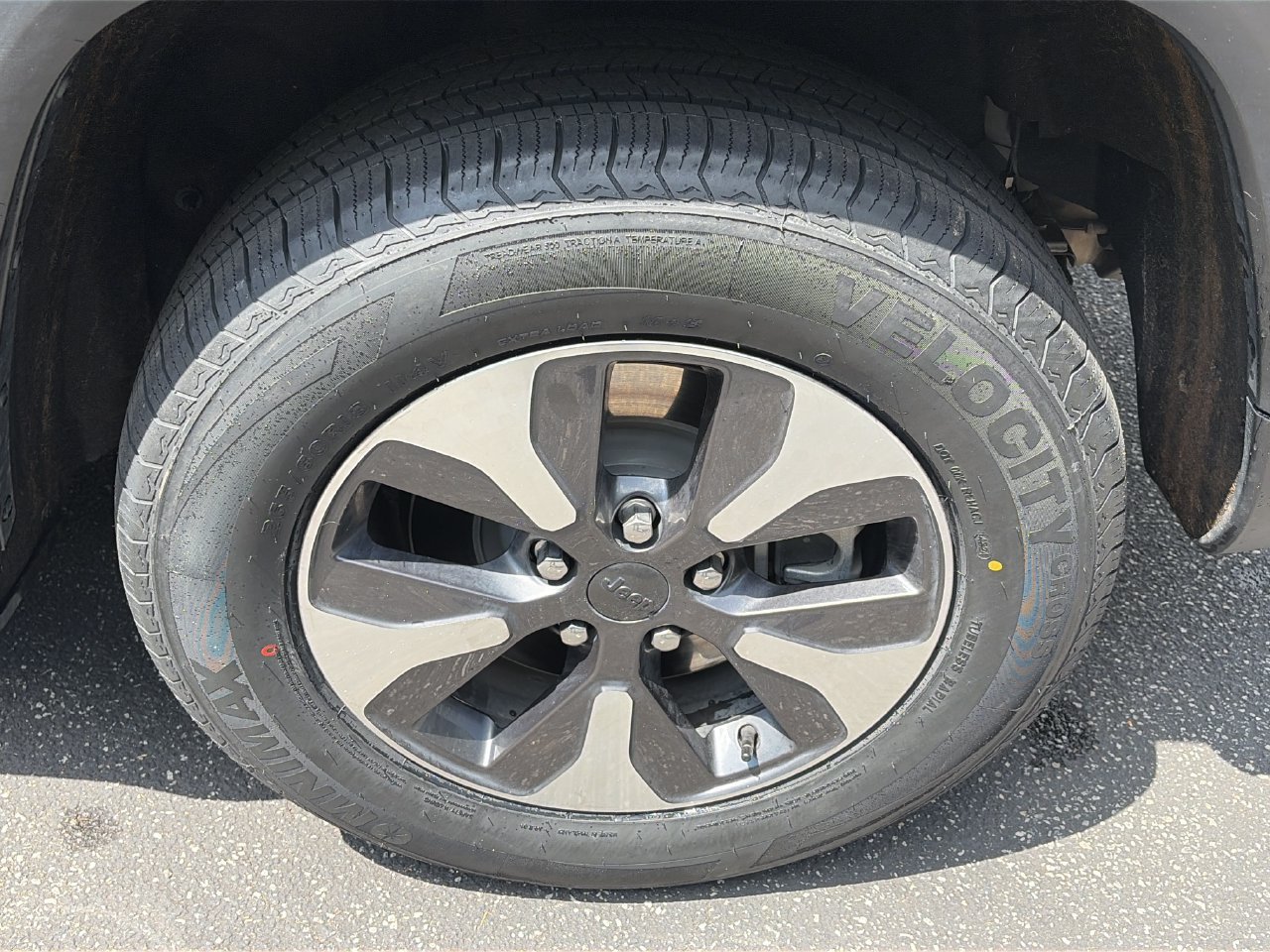 Used 2024 Jeep Grand Cherokee Limited 4xe AWD/4WD image 9