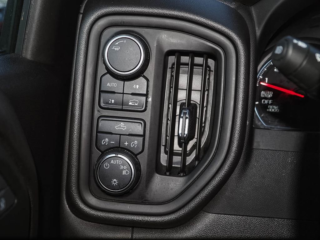 Certified 2022 Chevrolet Silverado 1500 Custom w/ LPO, Dark Essentials Package image 25