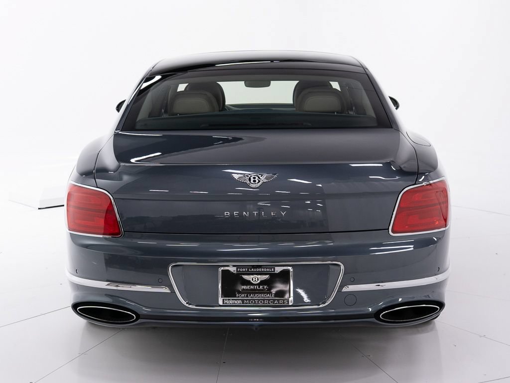 Used 2026 Bentley Flying Spur Plug-In Hybrid AWD/4WD image 4
