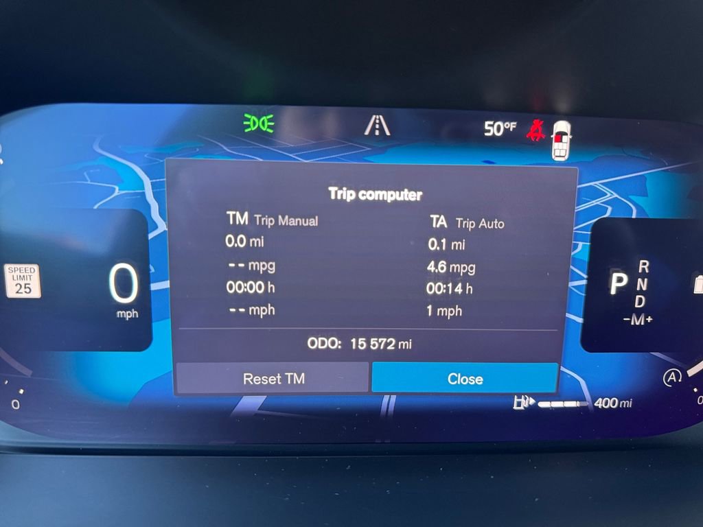 Certified 2025 Volvo XC90 B6 Plus image 26