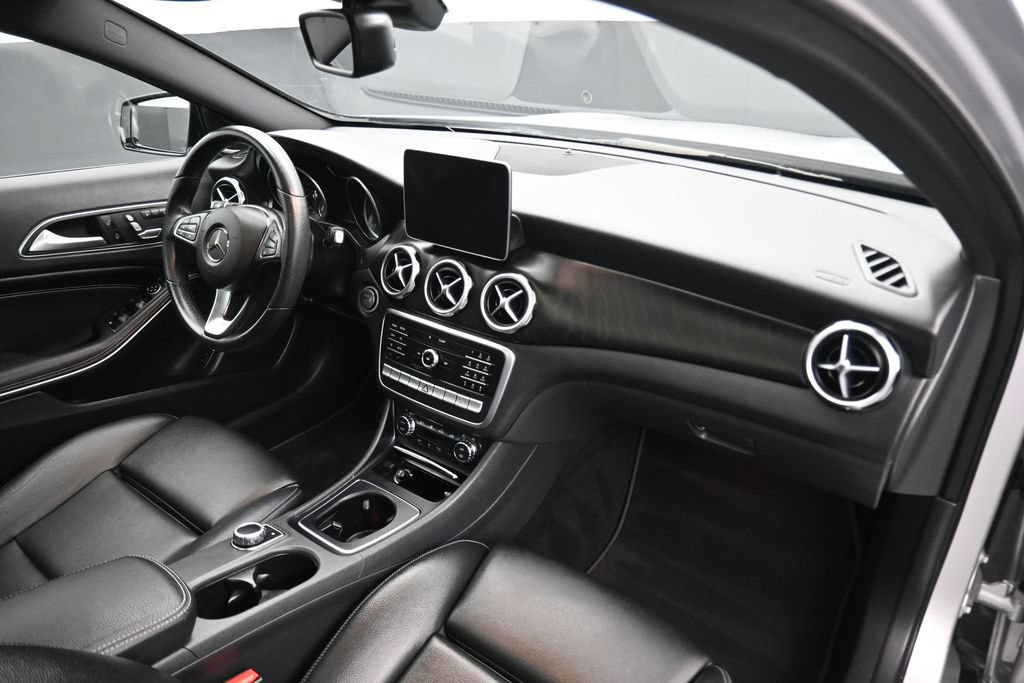 Used 2020 Mercedes-Benz GLA 250 4MATIC image 43