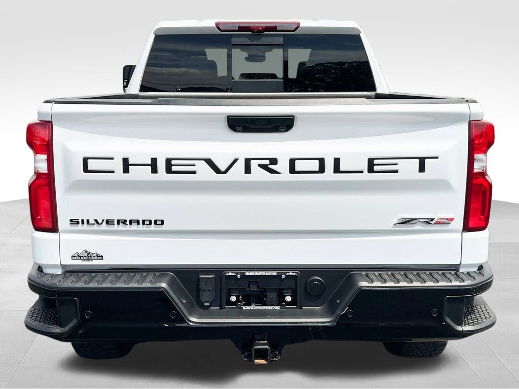 Used 2024 Chevrolet Silverado 1500 ZR2 w/ Technology Package image 12