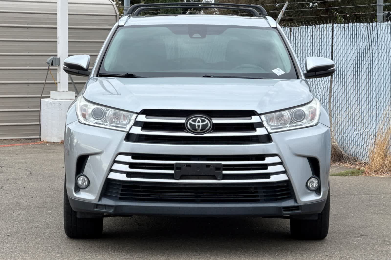 Used 2019 Toyota Highlander XLE AWD/4WD image 8